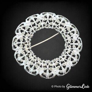 Ornate Filigree Silver Tone Domed Wreath Circle Brooch